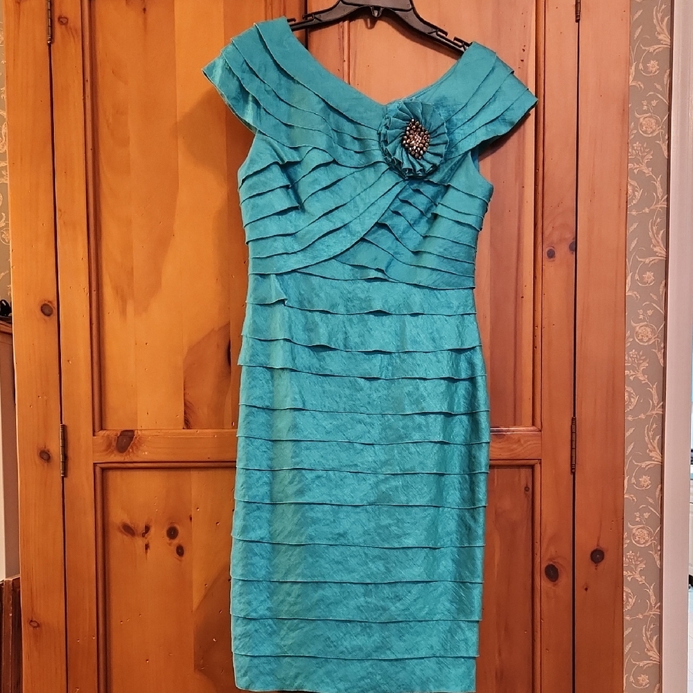 London Times Turquoise Layered Midi Dress